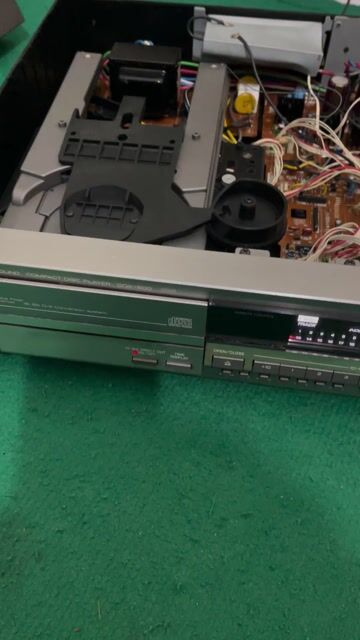 Đầu CD Yamaha CDX-800 Zin nguyên bản. Mua bán Tivi, Âm thanh tại Huyện Sóc Sơn Hà Nội được đăng bởi DuyyNguyeN hình 1