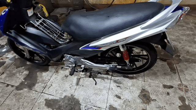 Suzuki Axelo T C 2016 Xanh trắng đen. Mua bán Xe máy tại Quận Tân Bình Tp Hồ Chí Minh được đăng bởi Đình Khương hình 1