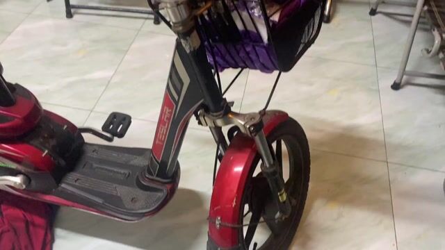 Xe đạp điện Tesla màu Đỏ. Mua bán Xe điện tại Quận 6 Tp Hồ Chí Minh được đăng bởi Hiền hình 1