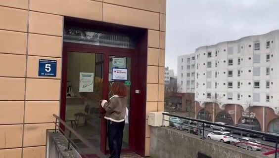 Aide à la réinsertion