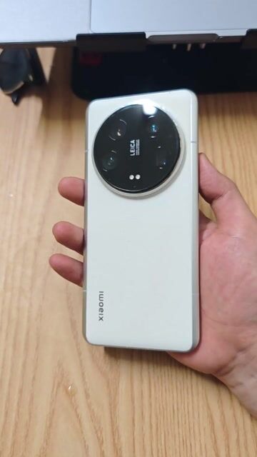 Xiaomi 14 Ultra 256GB Trắng. Mua bán Điện thoại tại Quận Cầu Giấy Hà Nội được đăng bởi Lê An hình 1