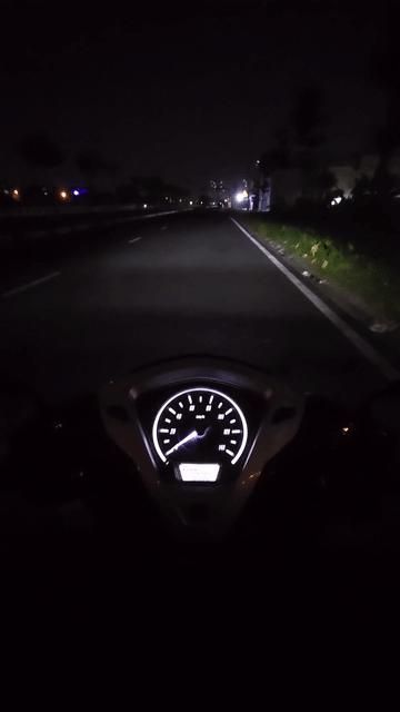 Đèn trợ sáng Aozoom EX3 Honda Lead 4V. Mua bán Phụ tùng xe tại Quận 11 Tp Hồ Chí Minh được đăng bởi khải nguyễn hình 1