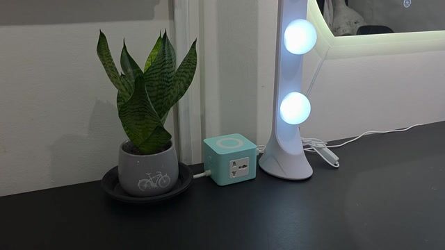 Bộ bàn trang điểm gỗ Đen. Mua bán Nội thất, đồ gia dụng khác tại Quận Bình Thạnh Tp Hồ Chí Minh được đăng bởi Lan hình 1