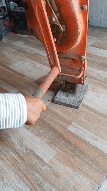 Kích quay Kawasaki JQ 10 tấn, khoan Đài Loan . Mua bán Đồ chuyên dụng, Giống nuôi trồng tại Huyện Bình Chánh Tp Hồ Chí Minh được đăng bởi Hải Đăng  hình 1