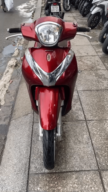 Honda SH Mode 2020 Đỏ Đã qua sử dụng. Mua bán Xe máy tại Quận Tân Phú Tp Hồ Chí Minh được đăng bởi Tuanduy hình 1