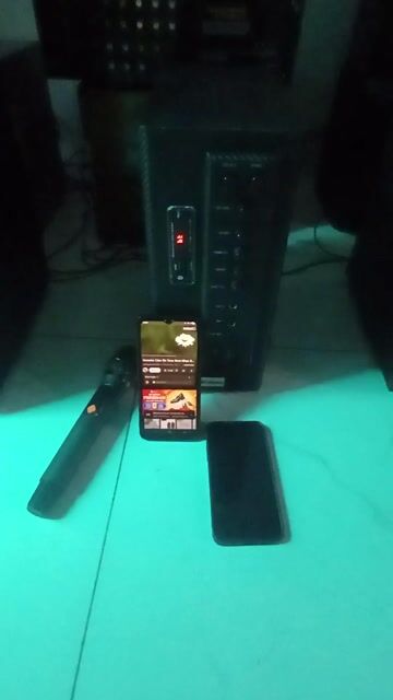 Loa karaoke Goldsound Đen. Mua bán Tivi, Âm thanh tại Huyện Hoài Đức Hà Nội được đăng bởi Niềm vui trao đổi hình 1