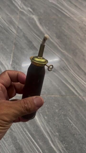 Đèn dầu Đồng Nâu Cổ điển. Mua bán Đèn tại Quận 8 Tp Hồ Chí Minh được đăng bởi Huynh tiền  hình 1