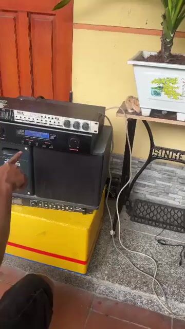 Amply liền vang Đen còn tốt. Mua bán Tivi, Âm thanh tại Huyện Vĩnh Tường Vĩnh Phúc được đăng bởi Trần Hoàng Anh hình 1