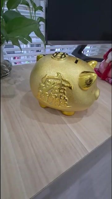 Heo tài lộc, Mèo thần tài trang trí, còn mới, đẹp. Mua bán Nội thất, đồ gia dụng khác tại Quận 4 Tp Hồ Chí Minh được đăng bởi Ami Nguyen hình 1