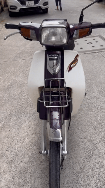 Honda Super Dream Nâu, Trắng. Mua bán Xe máy tại Quận Bình Thạnh Tp Hồ Chí Minh được đăng bởi văn vũ hình 1