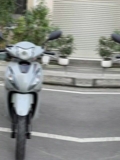 Honda Vision 2024 Thể thao Xám. Mua bán Xe máy tại Quận Thanh Khê Đà Nẵng được đăng bởi THẾ MẪN CHUYÊN XE LƯỚT CÓ BÁN TRẢ GÓP  hình 1