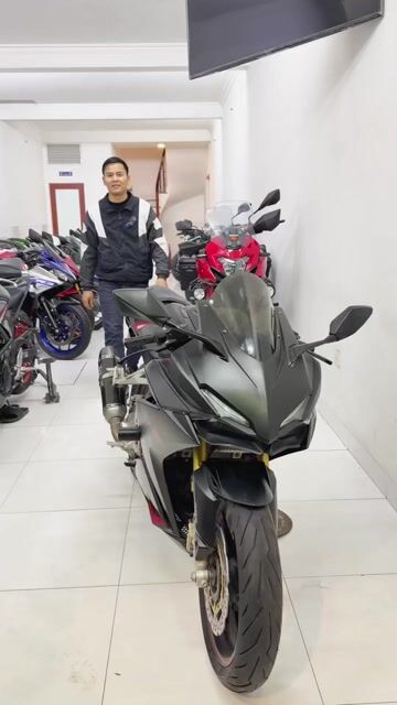 CBR250RR Màu Đen . HT Trả Góp 0 Đồng Tại Tấn Đạt. Mua bán Xe máy tại Huyện Hoài Đức Hà Nội được đăng bởi Tấn Đạt MoTor Tổng Đại Lý Xe Giá Tốt Nhất Hà Nội hình 1