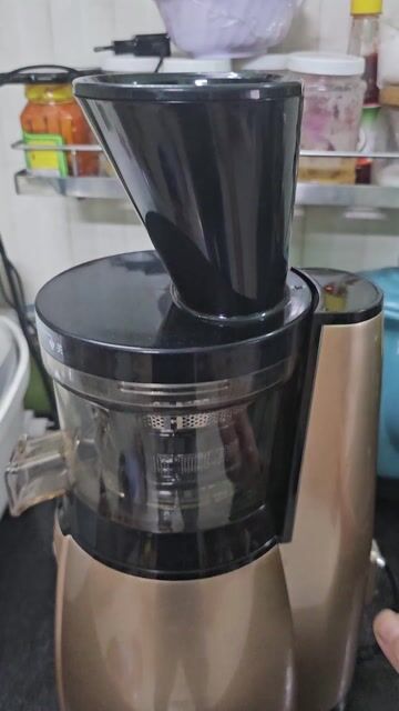 Máy ép trái cây Hurom HU-19SGM. Mua bán Bếp, lò, đồ điện nhà bếp tại Quận 7 Tp Hồ Chí Minh được đăng bởi Huỳnh Thanh Phong hình 1