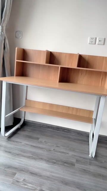 Giá sách kiêm bàn nhận giao lắp quanh Hà Nội. Mua bán Tủ, kệ gia đình tại Huyện Hoài Đức Hà Nội được đăng bởi MAI TRANG STORE hình 1