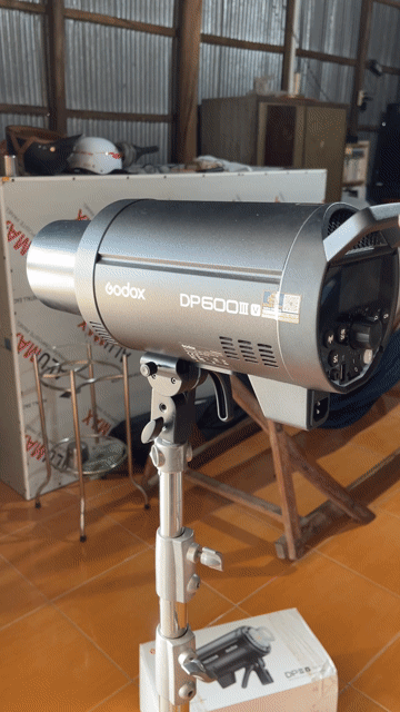 Đèn flash studio Godox DP600III. Mua bán Máy ảnh, Máy quay tại Huyện Trần Văn Thời Cà Mau được đăng bởi liem liem hình 1