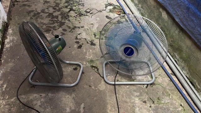 Quạt sàn Vinawind Xám, Xanh đã sử dụng. Mua bán Quạt tại Quận Tây Hồ Hà Nội được đăng bởi Mr Trần hình 1