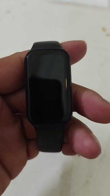 Xiaomi Band 8 Active Đen Đồng hồ thông minh. Mua bán Thiết bị đeo thông minh tại Quận 12 Tp Hồ Chí Minh được đăng bởi Hồ Hồng Phong hình 1