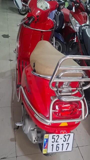 Piaggio Vespa 125cc Đỏ Đã sử dụng. Mua bán Xe máy tại Quận 7 Tp Hồ Chí Minh được đăng bởi Huynh ngoc trung hình 1