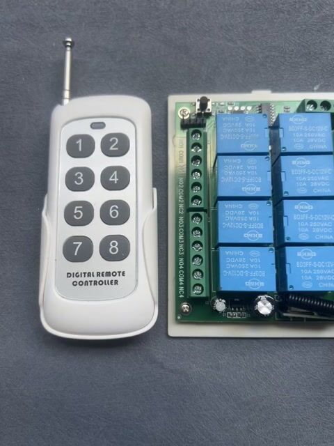 bộ điều khiển không dây từ xa cho đèn led. Mua bán Đèn tại Quận 8 Tp Hồ Chí Minh được đăng bởi Philipky hình 1