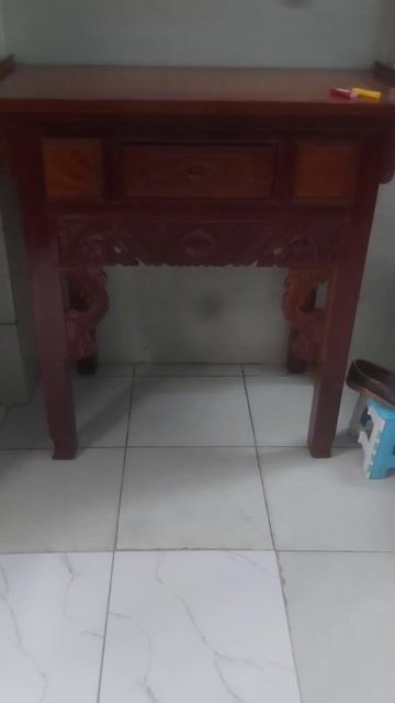 Tủ thờ Gỗ xoan đào Nâu 1.2m. Mua bán Tủ, kệ gia đình tại Quận Tân Phú Tp Hồ Chí Minh được đăng bởi KHánh Ân hình 1