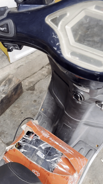 xác vespa không bình có giấy. Mua bán Xe máy tại Quận 12 Tp Hồ Chí Minh được đăng bởi Minh hình 1