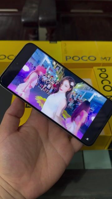 POCO M7 128GB Bạc 6GB RAM Fullbox chính hãng. Mua bán Điện thoại tại Thành phố Nam Định Nam Định được đăng bởi Trí Dũng Store hình 1