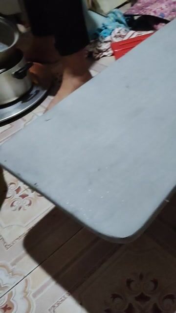 Bàn ủi quần áo Gấp gọn Xám. Mua bán Nội thất, đồ gia dụng khác tại Quận Gò Vấp Tp Hồ Chí Minh được đăng bởi Nga 76 ko sip hàng hình 1