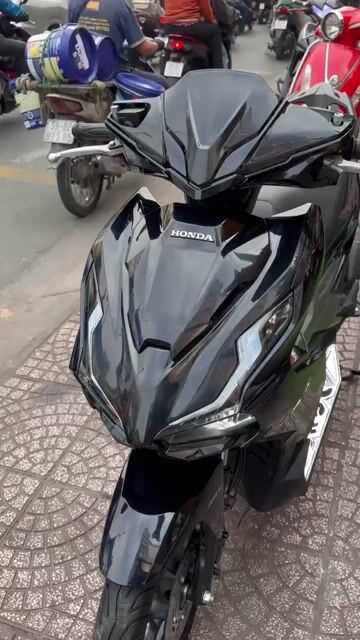 Honda Air Blade 160cc 2025 bs 50aa-45169. Mua bán Xe máy tại Quận Phú Nhuận Tp Hồ Chí Minh được đăng bởi MrS Linh Xe39 hình 1