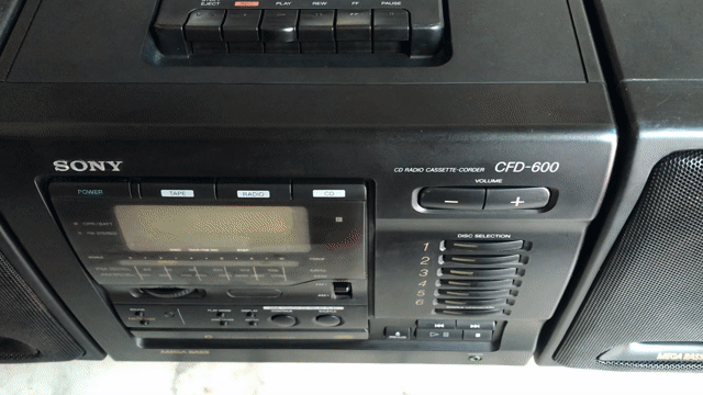 Đài cassette CD Sony CFD-600 Đen. Mua bán Tivi, Âm thanh tại Thành phố Thủ Đức Tp Hồ Chí Minh được đăng bởi Xuân Bằng hình 1