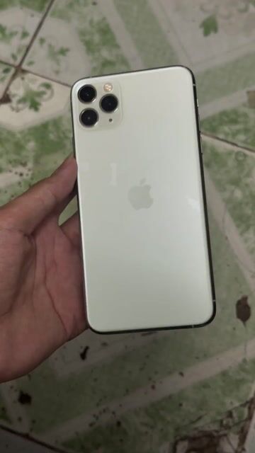 iPhone 11 Pro Max 512GB Lưu trữ nhiều dữ liệu. Mua bán Điện thoại tại Thị xã Tân Uyên Bình Dương được đăng bởi Bar wind hình 1