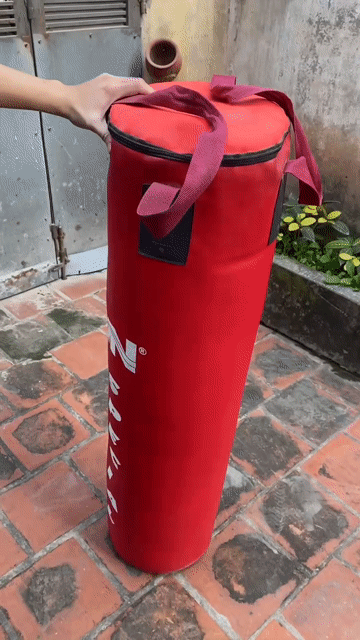 Bao đấm bốc Da Đỏ 120cm (new 97%). Mua bán Đồ thể thao, Dã ngoại tại Huyện Gia Lâm Hà Nội được đăng bởi Lê Đức Mạnh hình 1