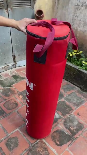 Bao đấm bốc Da Đỏ 120cm (new 97%). Mua bán Đồ thể thao, Dã ngoại tại Huyện Gia Lâm Hà Nội được đăng bởi Lê Đức Mạnh hình 1