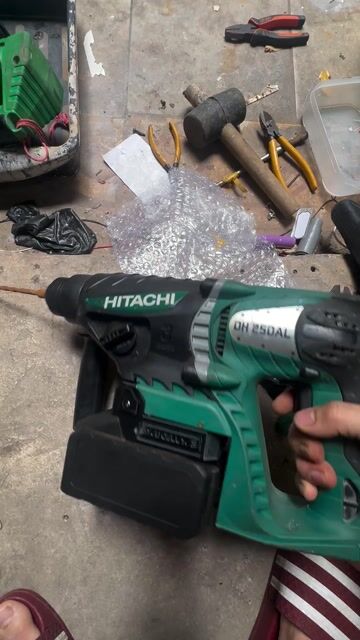 Khoan pin Nhật Bãi đồ Công Cụ Nhật. Mua bán Đồ chuyên dụng, Giống nuôi trồng tại Quận Hai Bà Trưng Hà Nội được đăng bởi Vinh hình 1