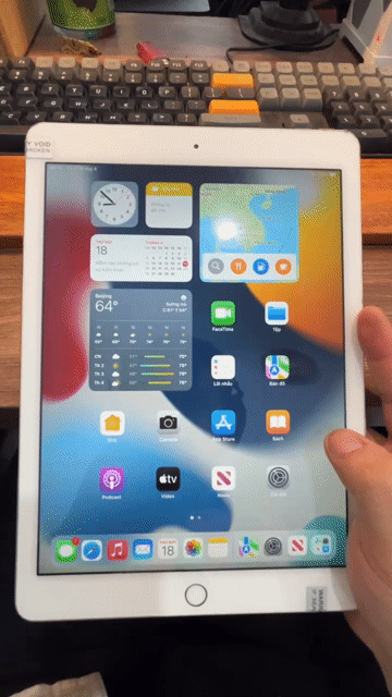 Ipad air 2 32GB Wifi. Máy tốt, ship hỏa tốc, đủ PK. Mua bán Máy tính bảng tại Quận Hai Bà Trưng Hà Nội được đăng bởi Đỗ Trung Hiếu hình 1