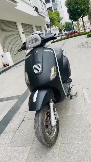 Xe máy điện Espero Vespa Đen. Mua bán Xe điện tại Quận Nam Từ Liêm Hà Nội được đăng bởi Bùi Anh Dũng hình 1