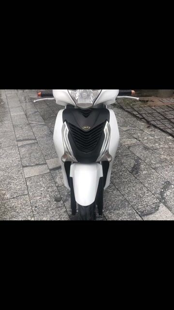 SH 150 2014 Trắng Đen Sporty Máy Zin Êm. Mua bán Xe máy tại Quận Thốt Nốt Cần Thơ được đăng bởi Nguyễn Văn Hải hình 1