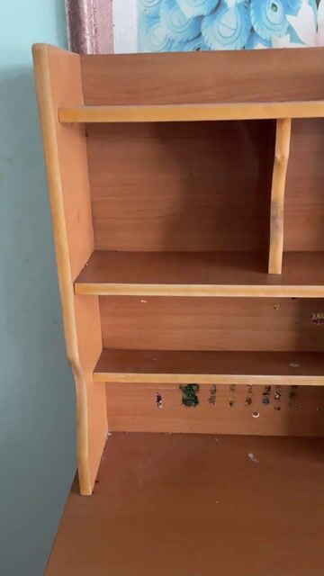 Bàn học Gỗ Nâu Cũ. Mua bán Bàn ghế tại Thành phố Biên Hòa Đồng Nai được đăng bởi Huy Hoàng hình 1