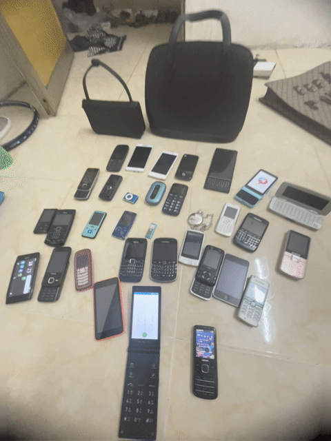 Nokia X7 Nokia 2630 3100 Lumina 730 6700 Sony ipod. Mua bán Điện thoại tại Quận Tân Phú Tp Hồ Chí Minh được đăng bởi Trương Hiệp hình 1