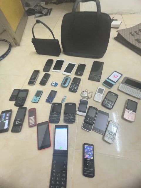 Nokia X7 Nokia 2630 3100 Lumina 730 6700 Sony ipod. Mua bán Điện thoại tại Quận Tân Phú Tp Hồ Chí Minh được đăng bởi Trương Hiệp hình 1