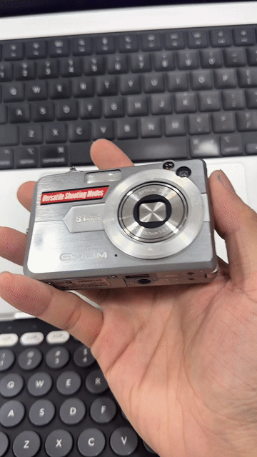 Máy ảnh Casio Z850 Bạc Lỗi CCD nhẹ. Mua bán Máy ảnh, Máy quay tại Quận 1 Tp Hồ Chí Minh được đăng bởi LATONG hình 1