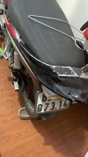 Xe máy Si Đen Đỏ Thể thao. Mua bán Xe máy tại Quận Gò Vấp Tp Hồ Chí Minh được đăng bởi Không Mua Bớt Hỏi hình 1