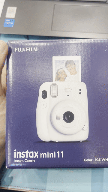 Máy ảnh Fujifilm Instax Mini 11 Trắng. Mua bán Máy ảnh, Máy quay tại Quận 7 Tp Hồ Chí Minh được đăng bởi Bắp Ngô hình 1