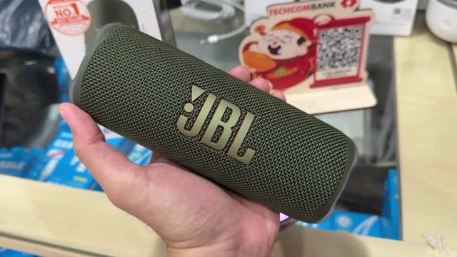 Loa JBL Flip 6 Siêu Lướt Đẹp Keng hàng Chính Hãng. Mua bán Tivi, Âm thanh tại Quận 7 Tp Hồ Chí Minh được đăng bởi Huy Lê Audio hình 1