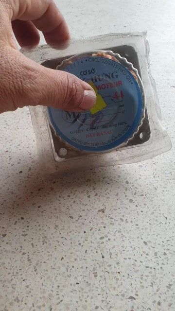 Cuộn dây quạt Quốc Hùng Đồng. Mua bán Quạt tại Thị xã Bến Cát Bình Dương được đăng bởi Vũ Quốc Sử hình 1