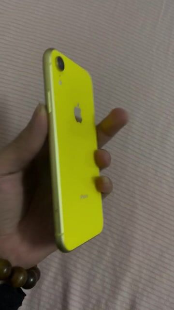 Apple iPhone Xr 64GB Vàng. Mua bán Điện thoại tại Quận Hà Đông Hà Nội được đăng bởi  Trần Minh hình 1