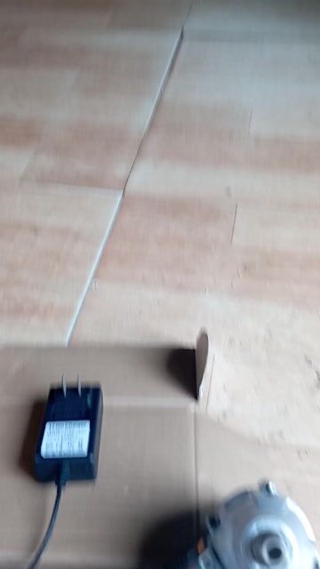 Máy siết bu lông DK PRO DKJET900 Xám Đen Cam. Mua bán Đồ chuyên dụng, Giống nuôi trồng tại Huyện Đông Hưng Thái Bình được đăng bởi Nguyên văn đức hình 1