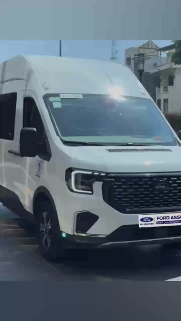 Ford Transit Premium 2025 16 chỗ. Mua bán Ô tô tại Quận 8 Tp Hồ Chí Minh được đăng bởi Tiến Phát hình 1