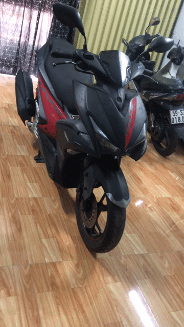 Yamaha NVX Fi 125cc 2018 Đen Đỏ, chính chủ ký mua. Mua bán Xe máy tại Huyện Hóc Môn Tp Hồ Chí Minh được đăng bởi Ngôi nhà hạnh phúc hình 1
