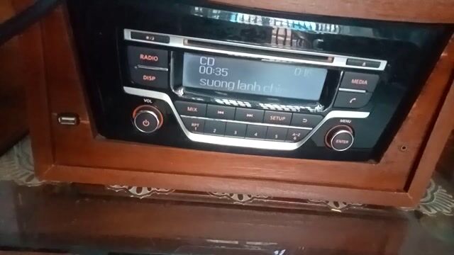 Amply ô tô hộp gỗ CD ,AUX, BELUTOTH USB,AM,FM HÁT . Mua bán Tivi, Âm thanh tại Huyện Bình Chánh Tp Hồ Chí Minh được đăng bởi Thành lý hàng cũ  hình 1