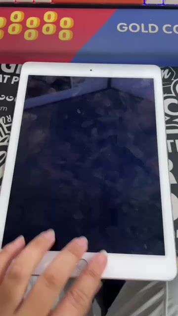 Apple iPad Air 2 16GB. Mua bán Máy tính bảng tại Quận Tân Phú Tp Hồ Chí Minh được đăng bởi Vy Huynh hình 1